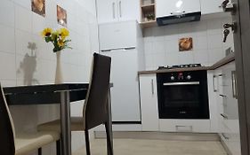 Tina Apartament 2